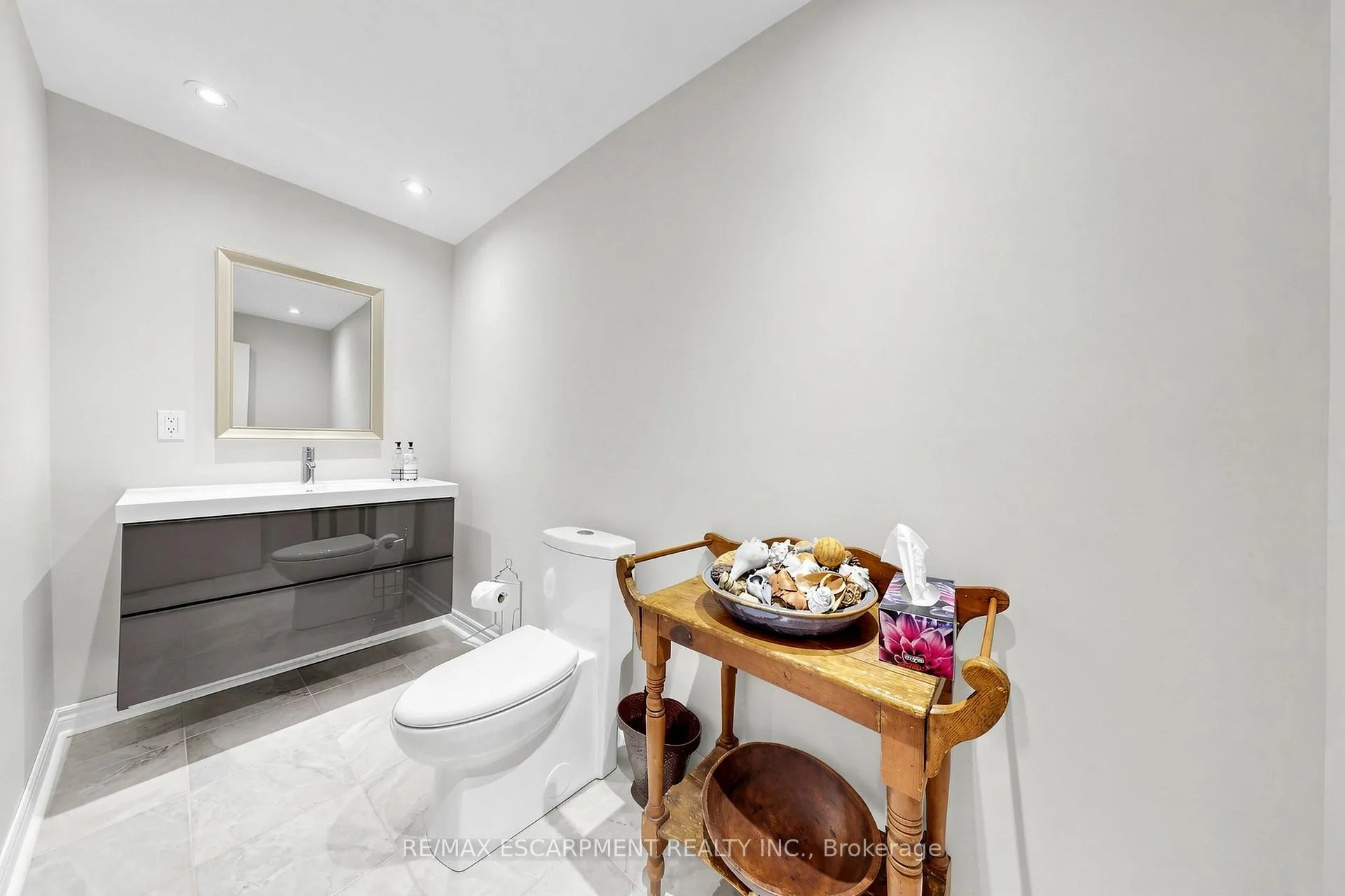 Photo 39 of 4176 Saunders Crescent, Burlington, Rose — HOMEH