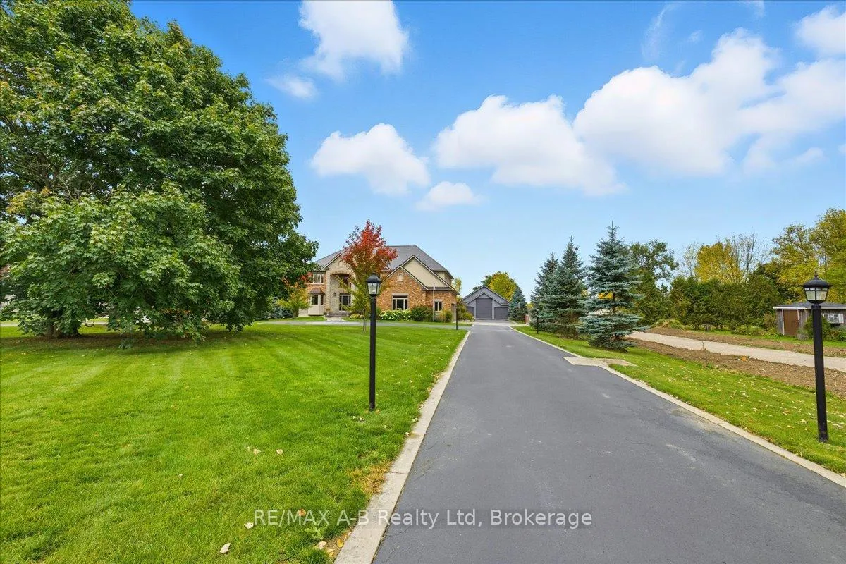 Photo 6 of 151 Huron Road, Perth South, Sebringville — HOMEH