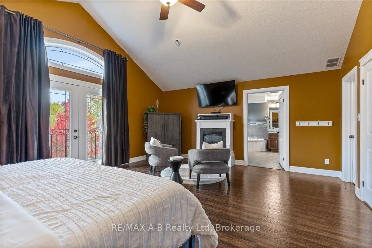 Photo 35 of 151 Huron Road, Perth South, Sebringville — HOMEH