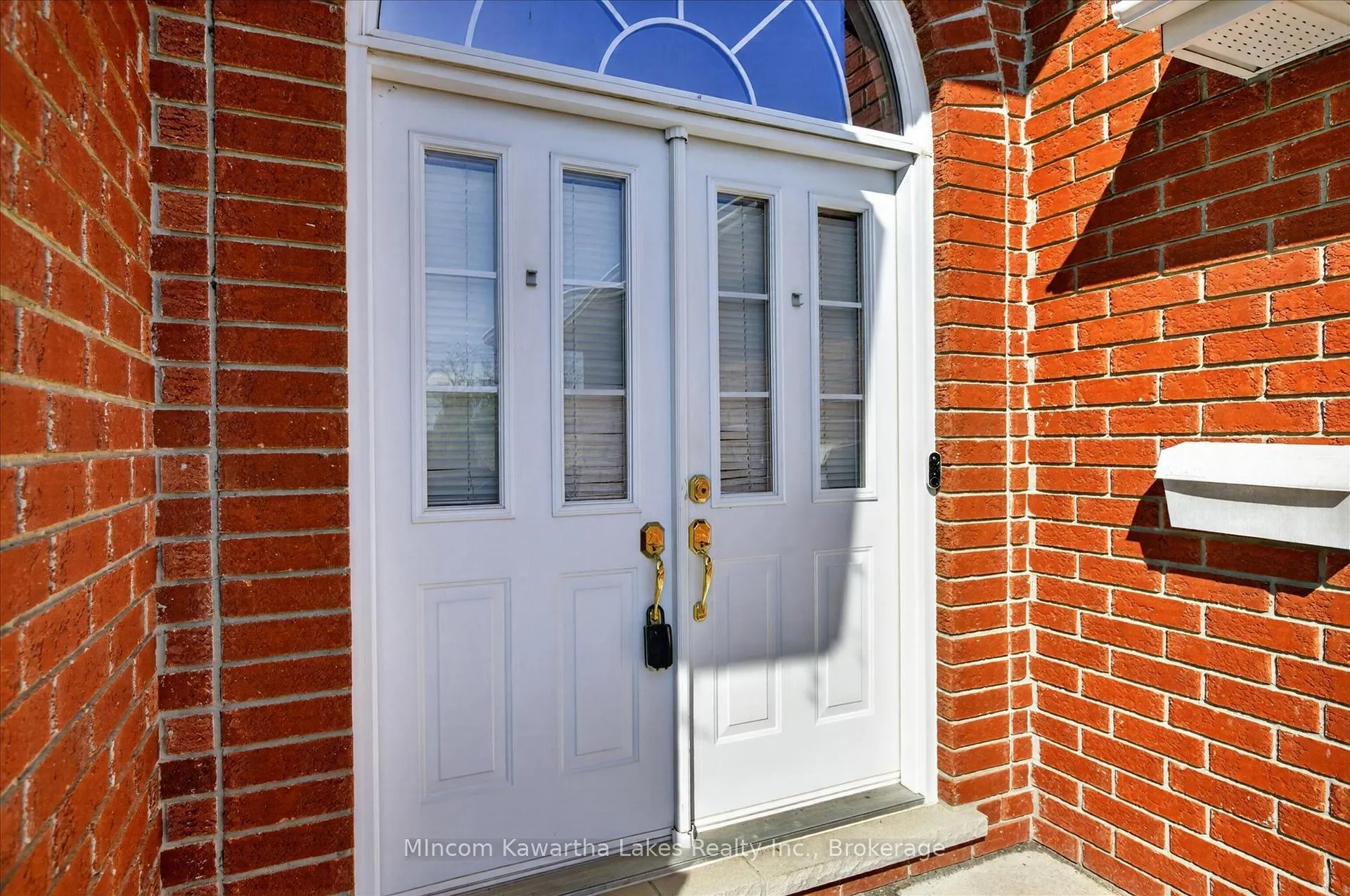 Photo 5 of 2301 Sumac Street, Peterborough, Monaghan Ward 2 — HOMEH