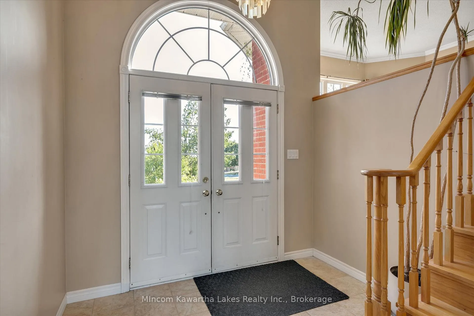 Photo 6 of 2301 Sumac Street, Peterborough, Monaghan Ward 2 — HOMEH