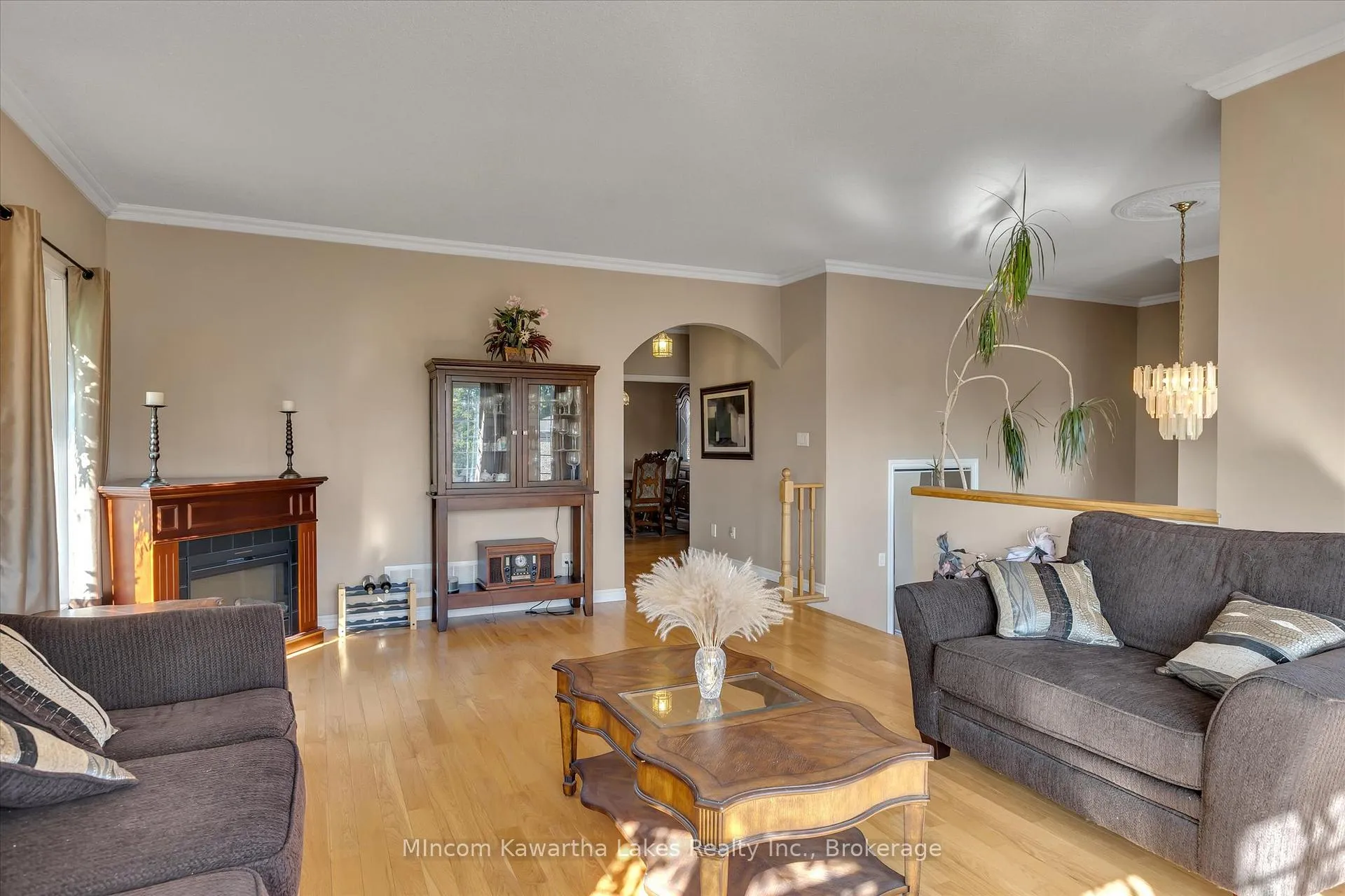 Photo 10 of 2301 Sumac Street, Peterborough, Monaghan Ward 2 — HOMEH