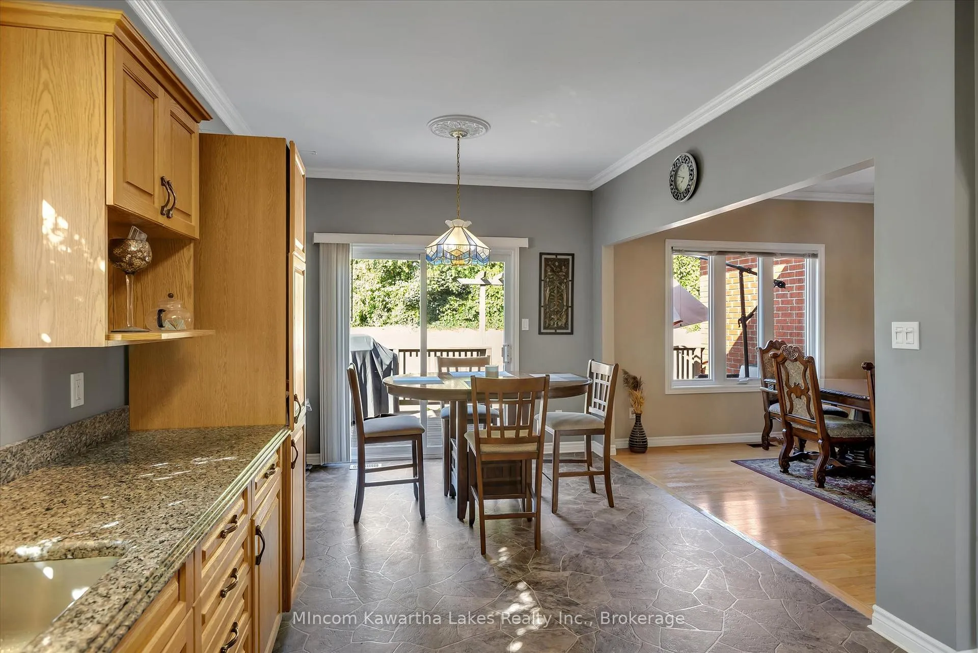 Photo 12 of 2301 Sumac Street, Peterborough, Monaghan Ward 2 — HOMEH