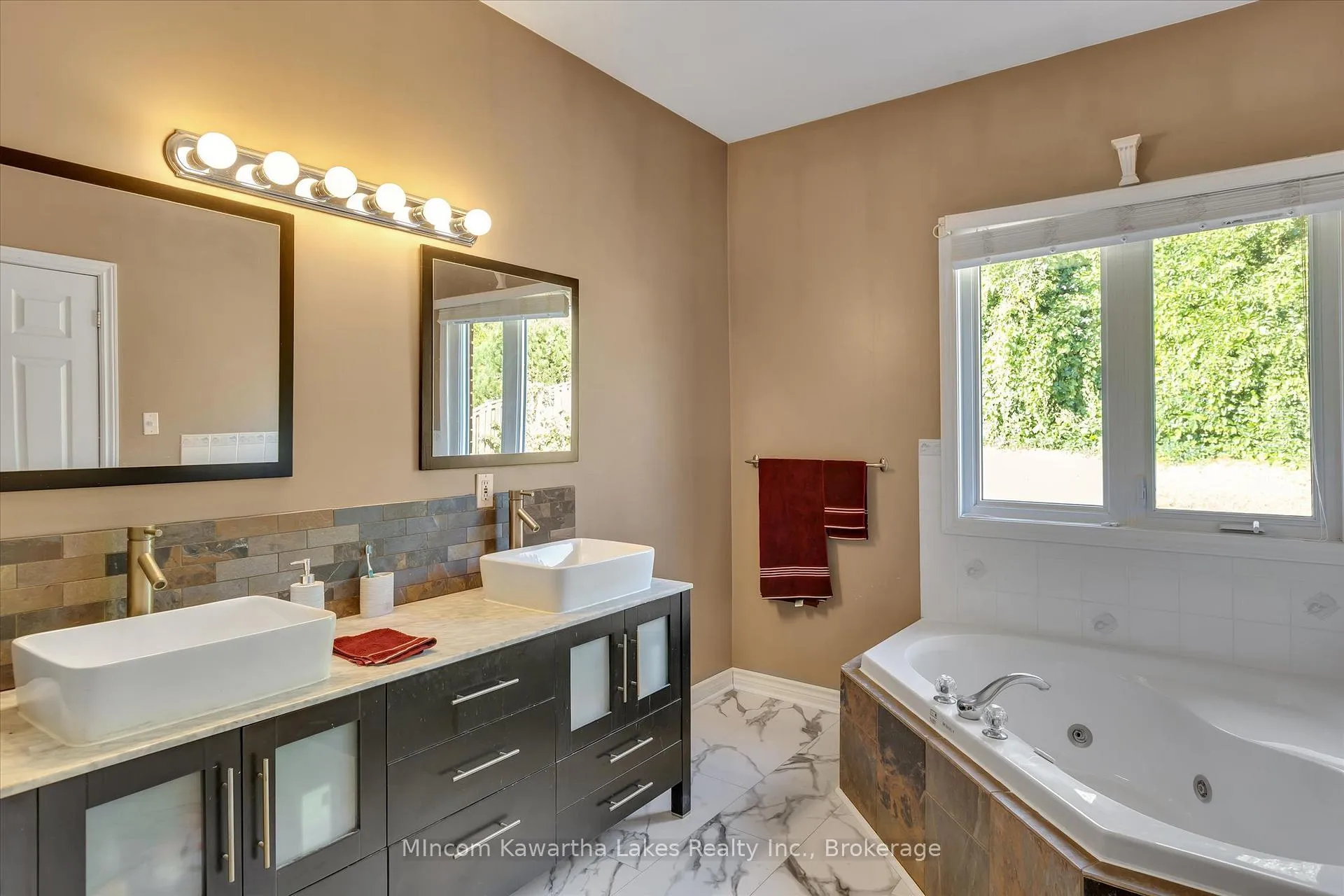 Photo 24 of 2301 Sumac Street, Peterborough, Monaghan Ward 2 — HOMEH