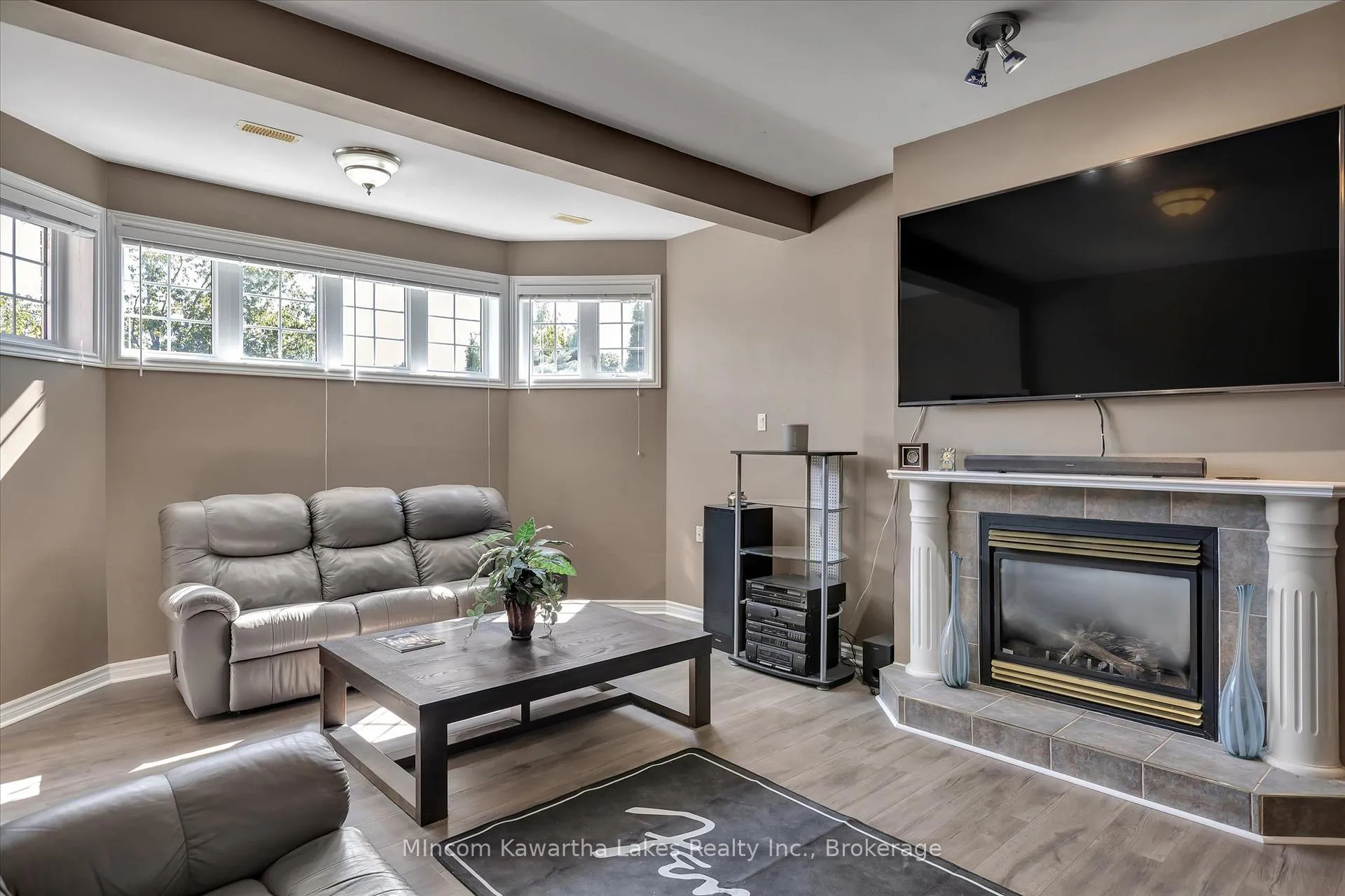 Photo 34 of 2301 Sumac Street, Peterborough, Monaghan Ward 2 — HOMEH