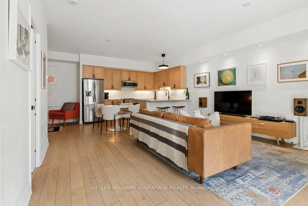 Photo 5 of Unit 402, 57 Macaulay Avenue, Toronto, Dovercourt-Wallace Emerson-Junction — HOMEH