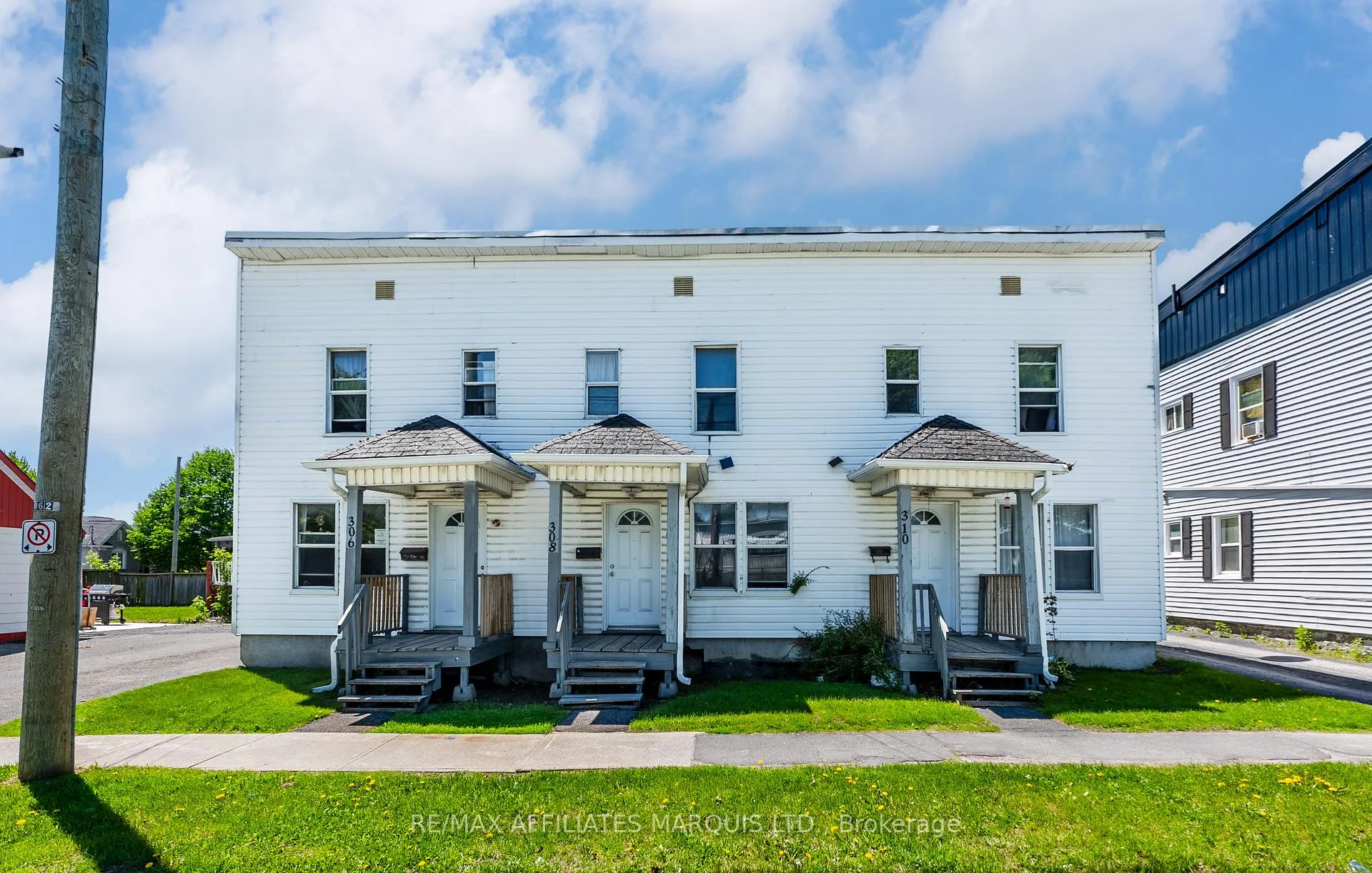 Photo of 306 Marlborough Street N