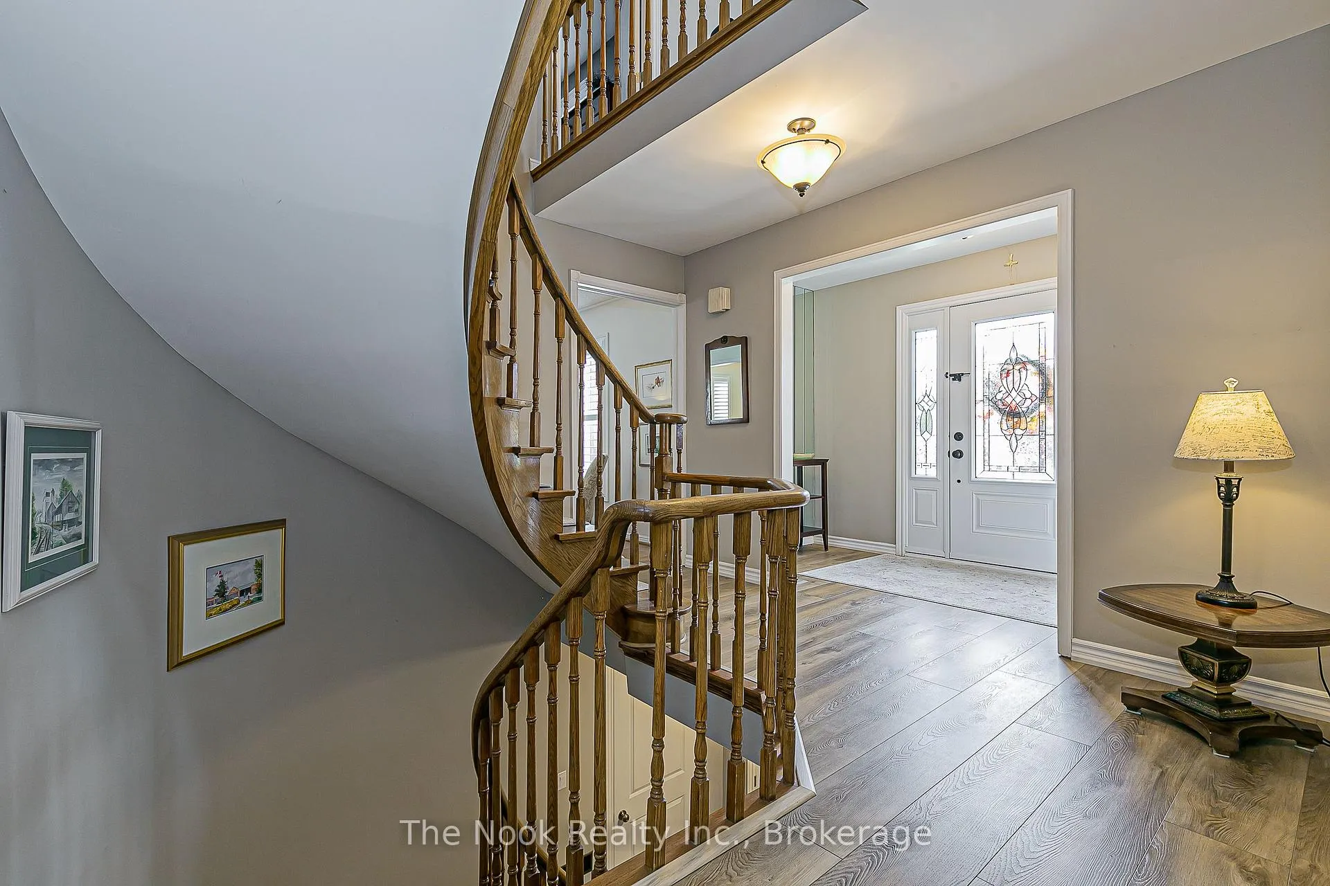 Photo 9 of 3 King Arthur's Court, Markham, Markham Village — HOMEH