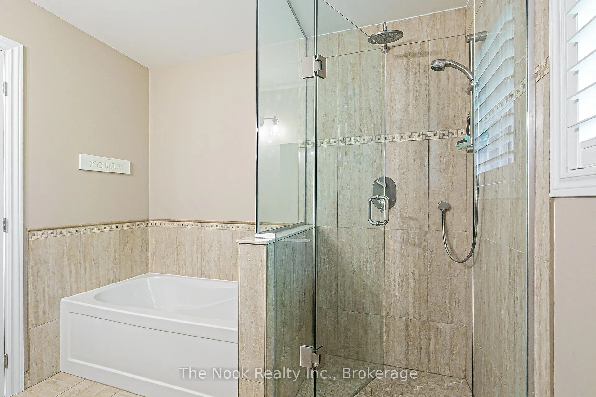 Photo 36 of 3 King Arthur's Court, Markham, Markham Village — HOMEH