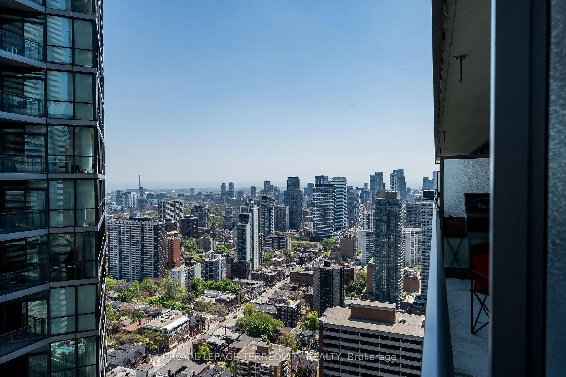 Photo 18 of Unit 4008, 33 Charles Street E, Toronto, Church-Yonge Corridor — HOMEH