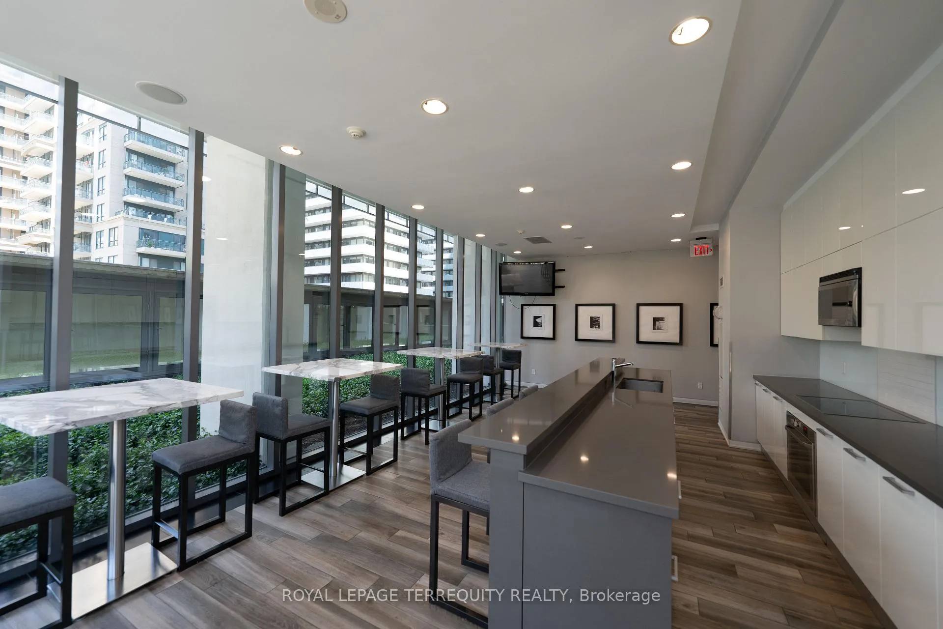 Photo 21 of Unit 4008, 33 Charles Street E, Toronto, Church-Yonge Corridor — HOMEH