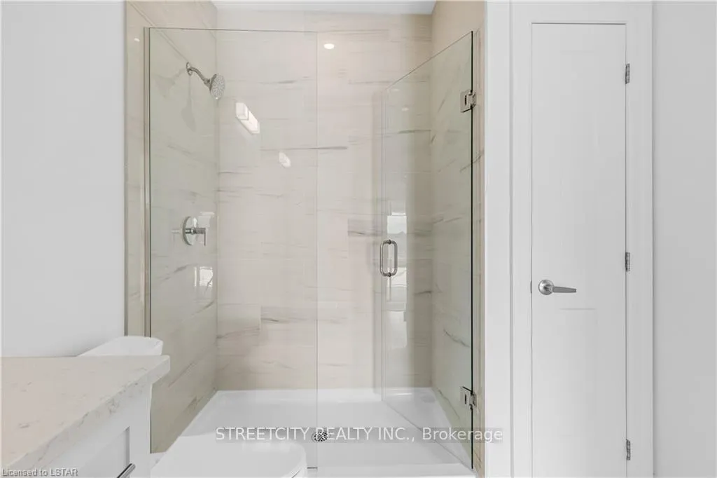 Photo 16 of Unit 915, 480 Callaway Road, London, North R — HOMEH