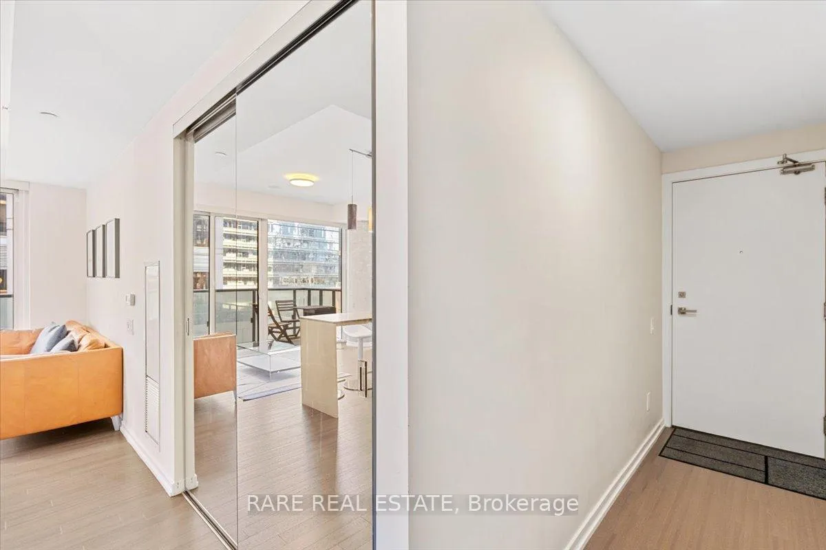 Photo 6 of Unit 716, 101 Peter Street, Toronto, Waterfront Communities — HOMEH