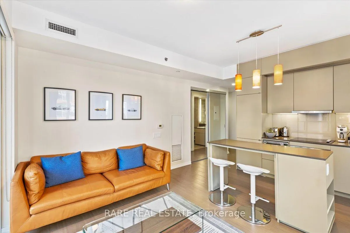 Photo 10 of Unit 716, 101 Peter Street, Toronto, Waterfront Communities — HOMEH
