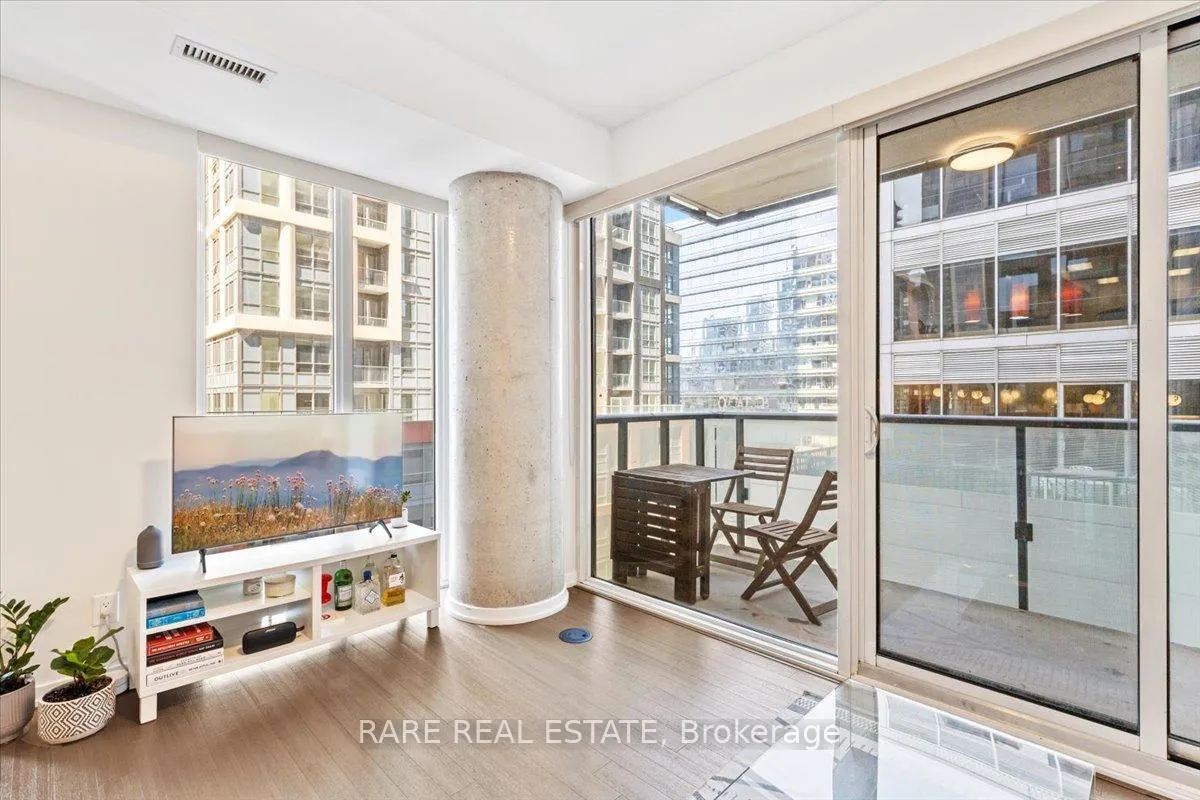 Photo 16 of Unit 716, 101 Peter Street, Toronto, Waterfront Communities — HOMEH