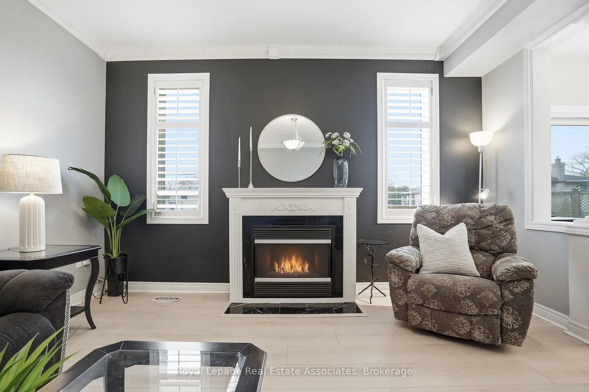 Photo 19 of 486 Delaney Court, Burlington, Shoreacres — HOMEH