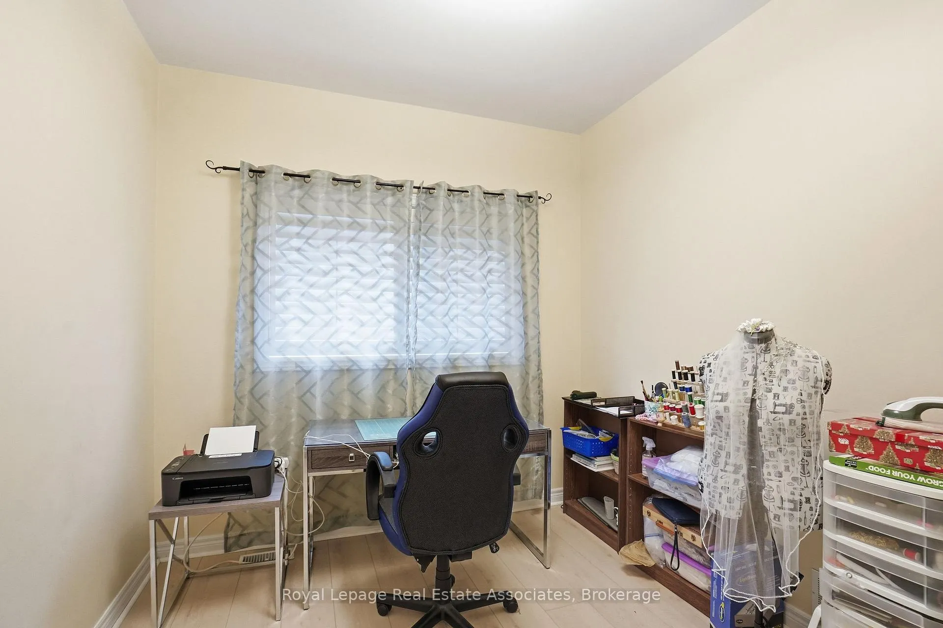Photo 36 of 486 Delaney Court, Burlington, Shoreacres — HOMEH