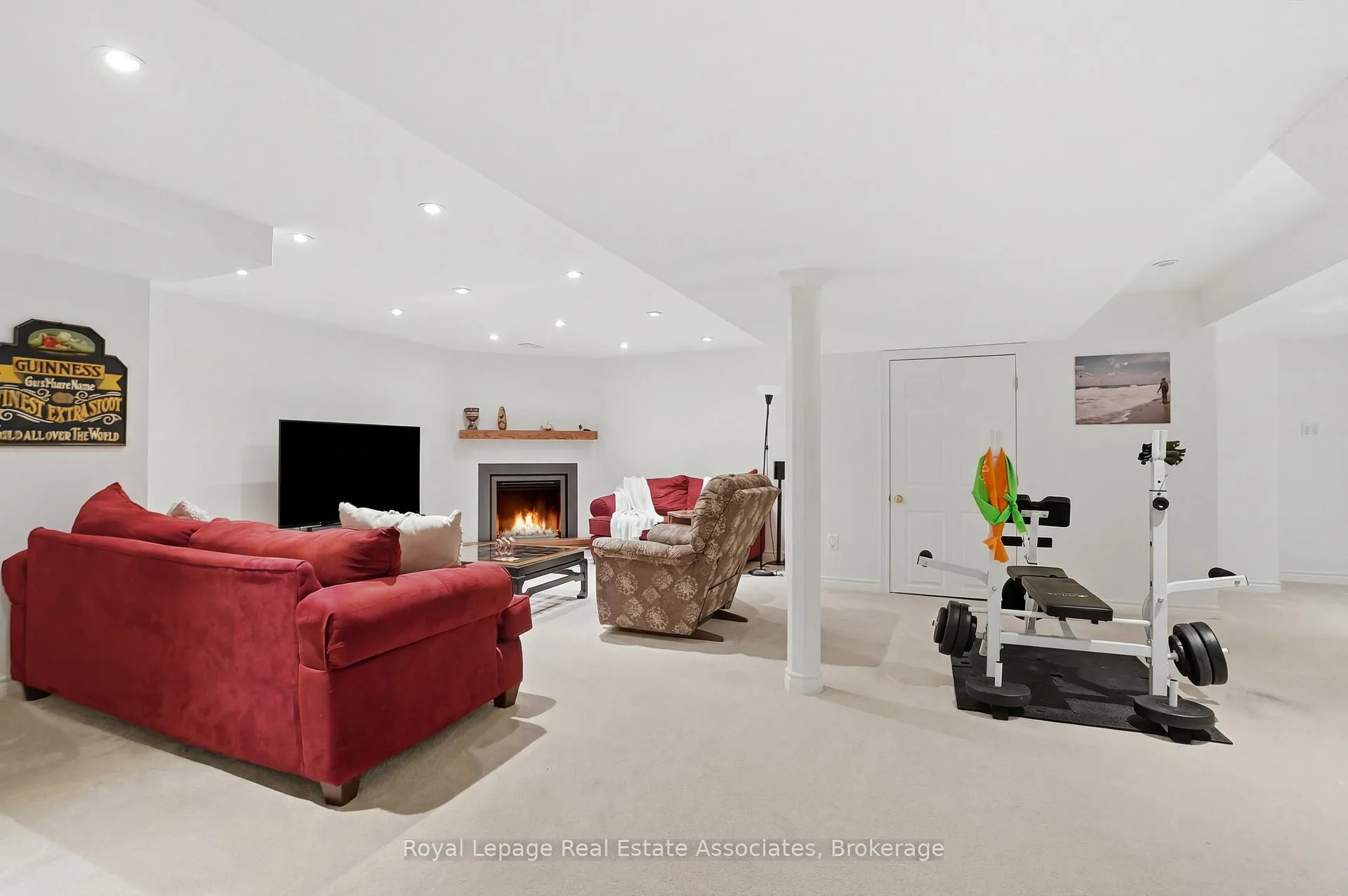 Photo 39 of 486 Delaney Court, Burlington, Shoreacres — HOMEH