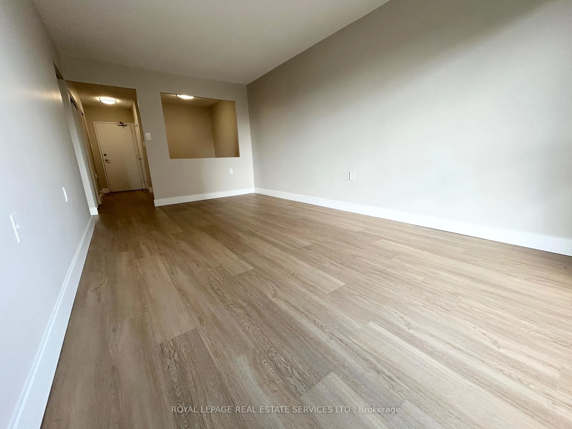 Photo 11 of Unit 408, 101 Millside Drive, Milton, Old Milton — HOMEH