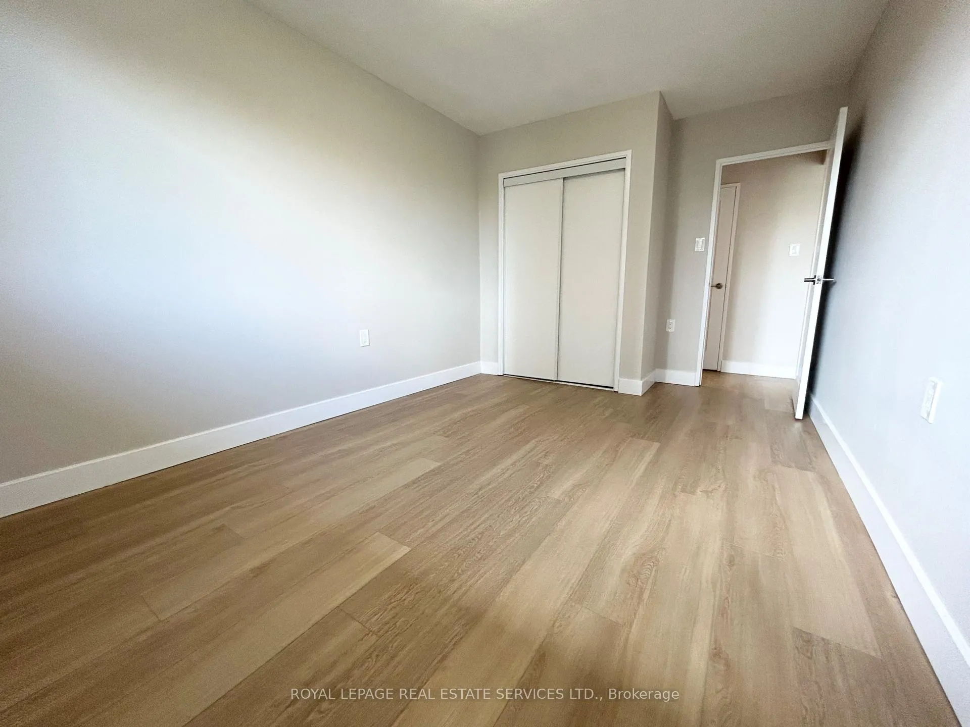 Photo 13 of Unit 408, 101 Millside Drive, Milton, Old Milton — HOMEH