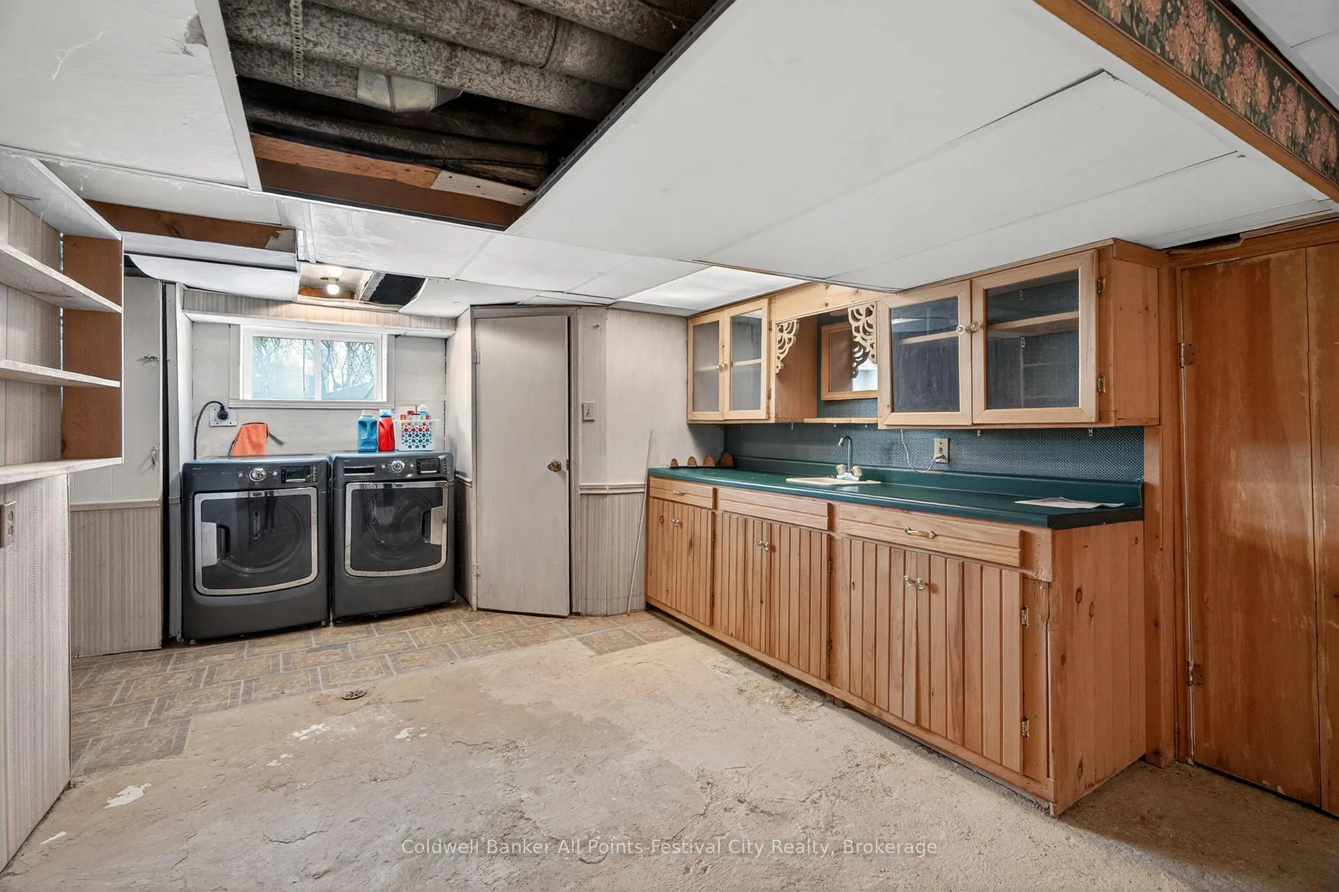 Photo 33 of 484 Bob Street, Huron-Kinloss, Lucknow — HOMEH