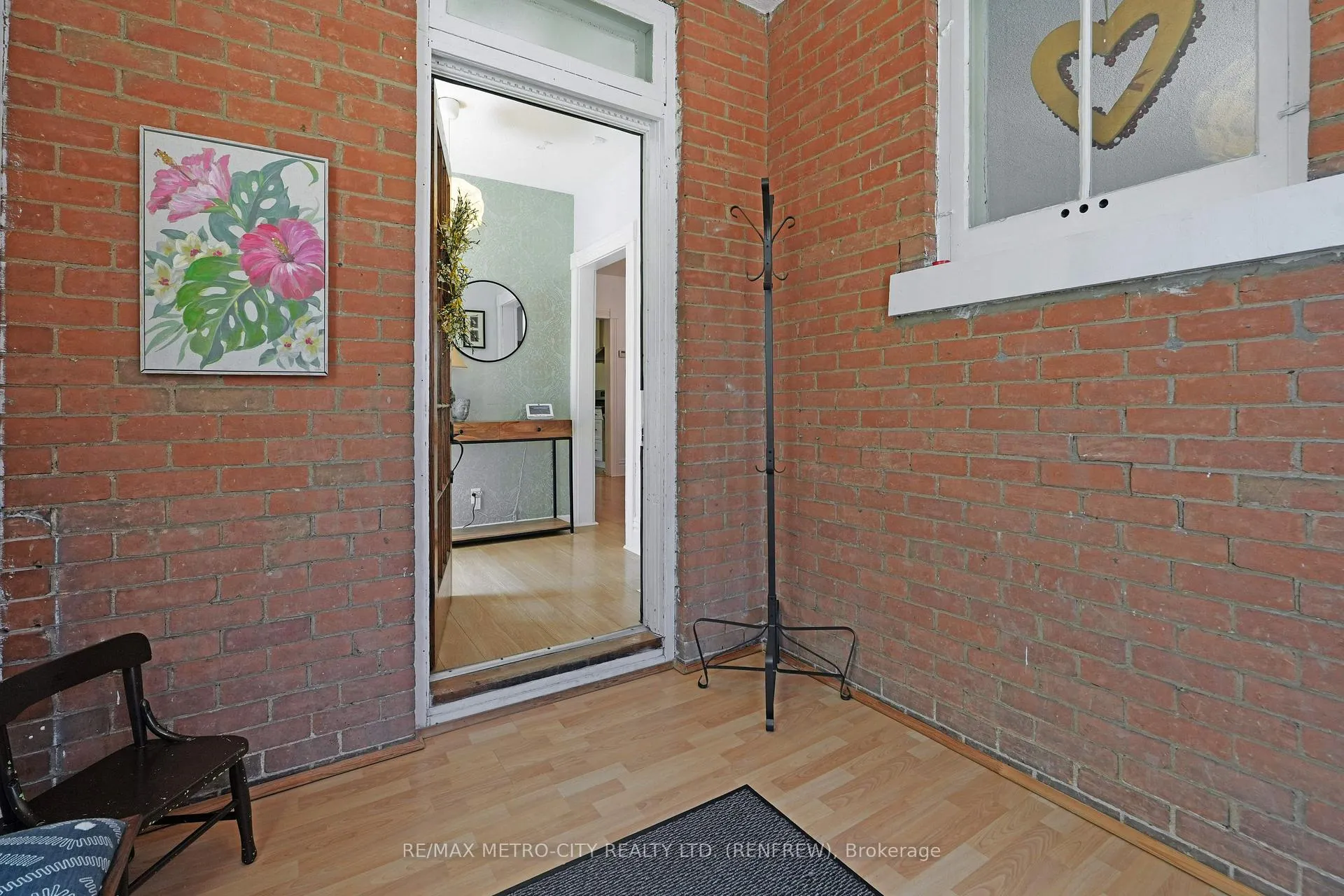 Photo 6 of 200 Ross Street, Renfrew — HOMEH