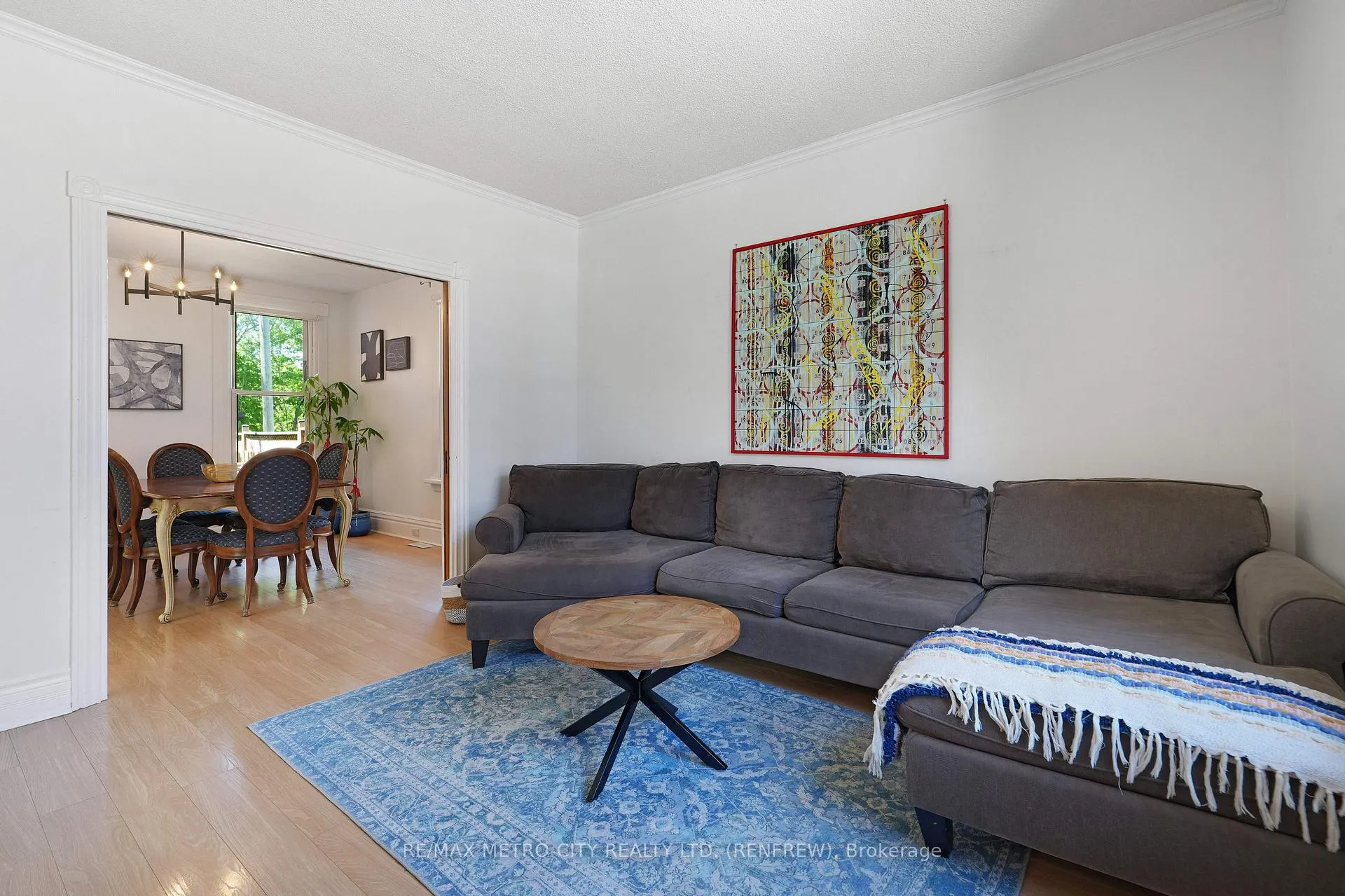 Photo 10 of 200 Ross Street, Renfrew — HOMEH