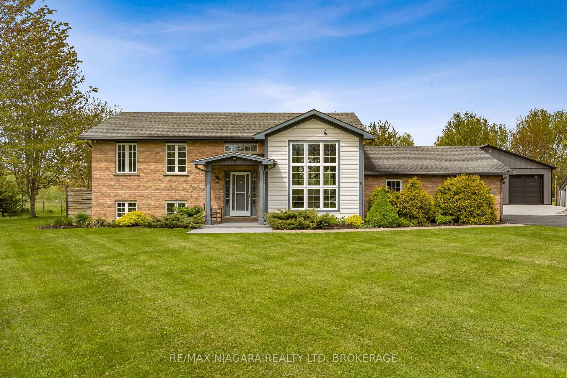 Photo 5 of 11660 Belleview Beach Road, Wainfleet, Lakeshore — HOMEH