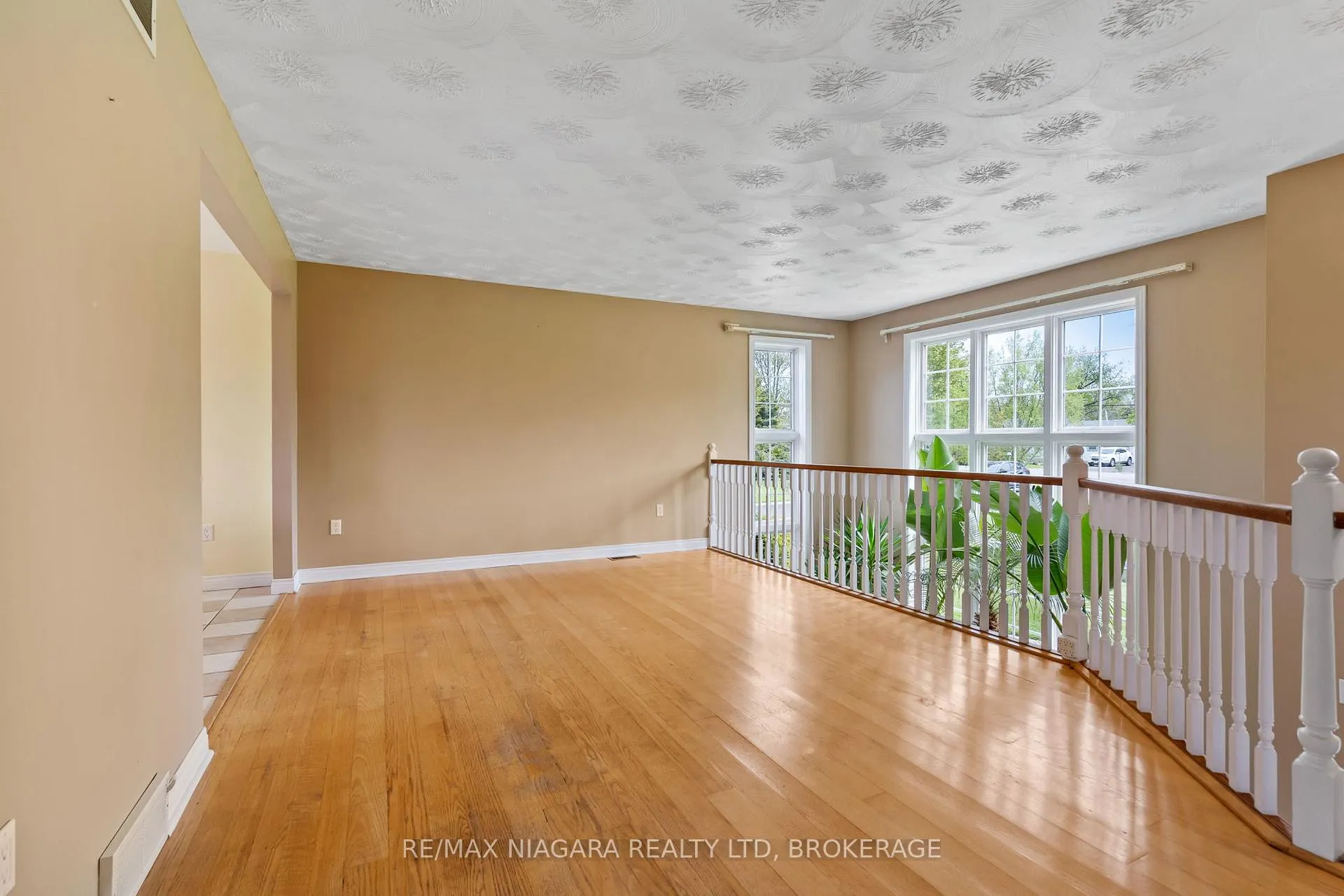 Photo 7 of 11660 Belleview Beach Road, Wainfleet, Lakeshore — HOMEH