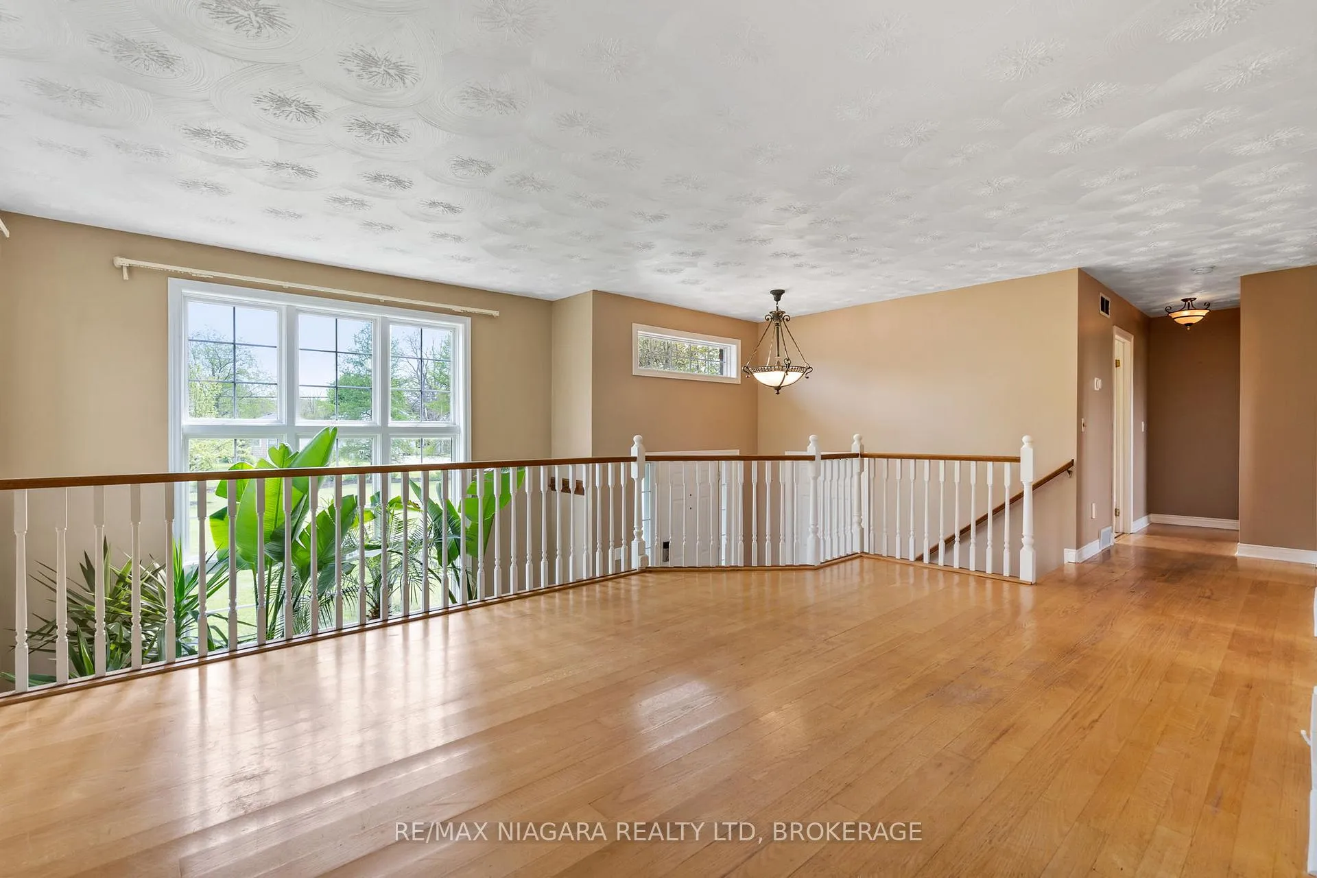 Photo 8 of 11660 Belleview Beach Road, Wainfleet, Lakeshore — HOMEH