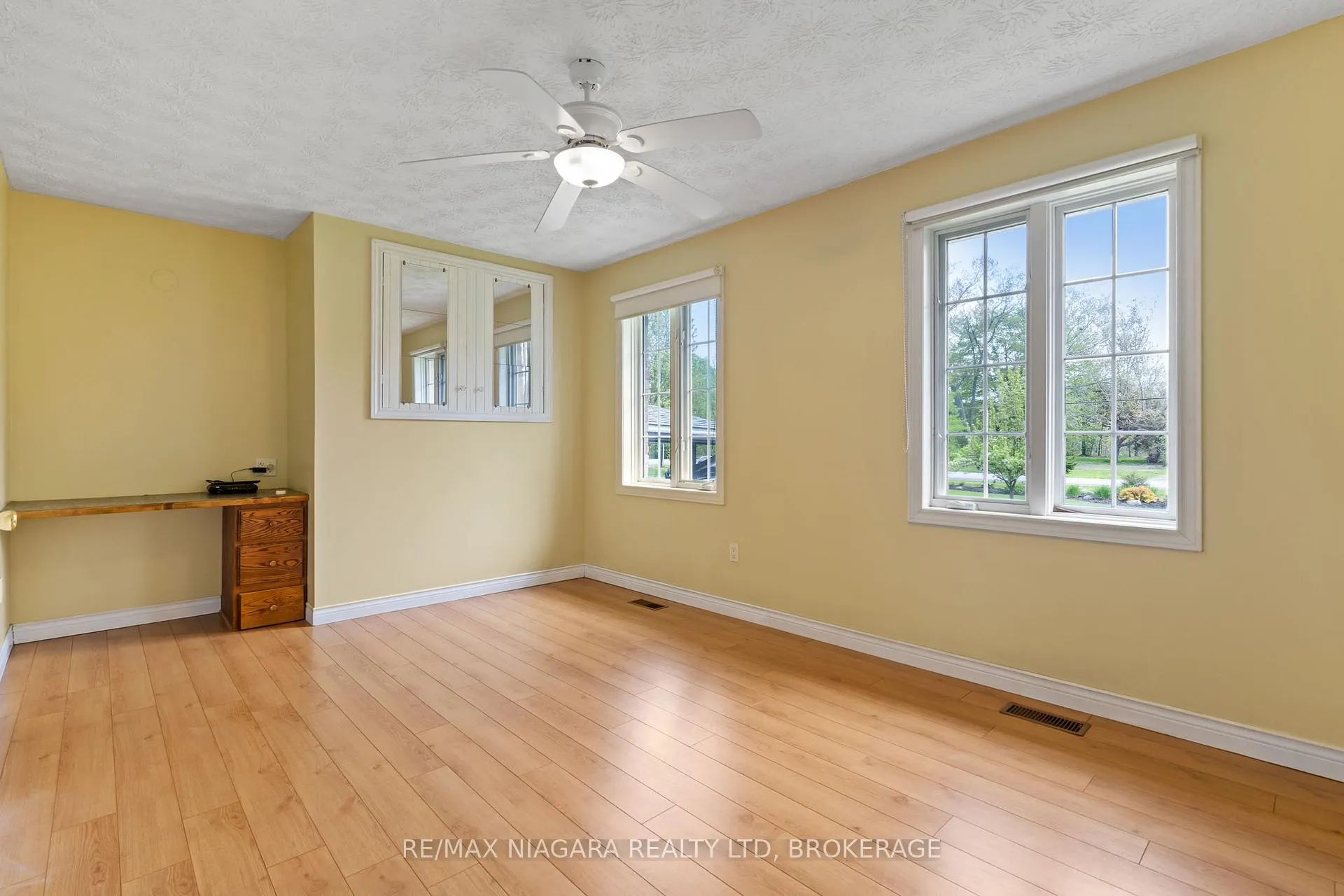 Photo 18 of 11660 Belleview Beach Road, Wainfleet, Lakeshore — HOMEH