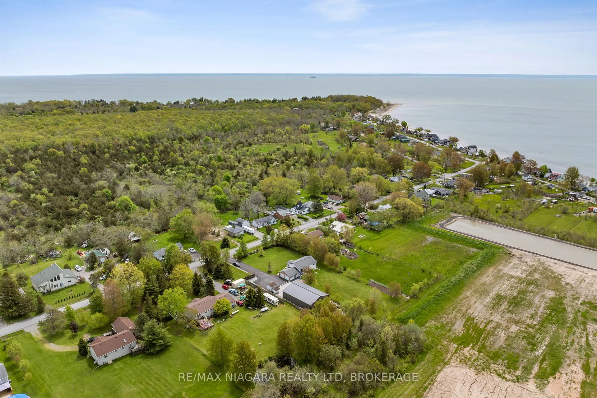 Photo 44 of 11660 Belleview Beach Road, Wainfleet, Lakeshore — HOMEH