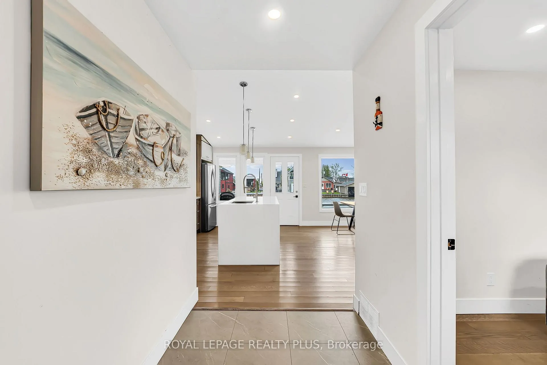 Photo 6 of 36 Dickinson Avenue, Norfolk, Long Point — HOMEH