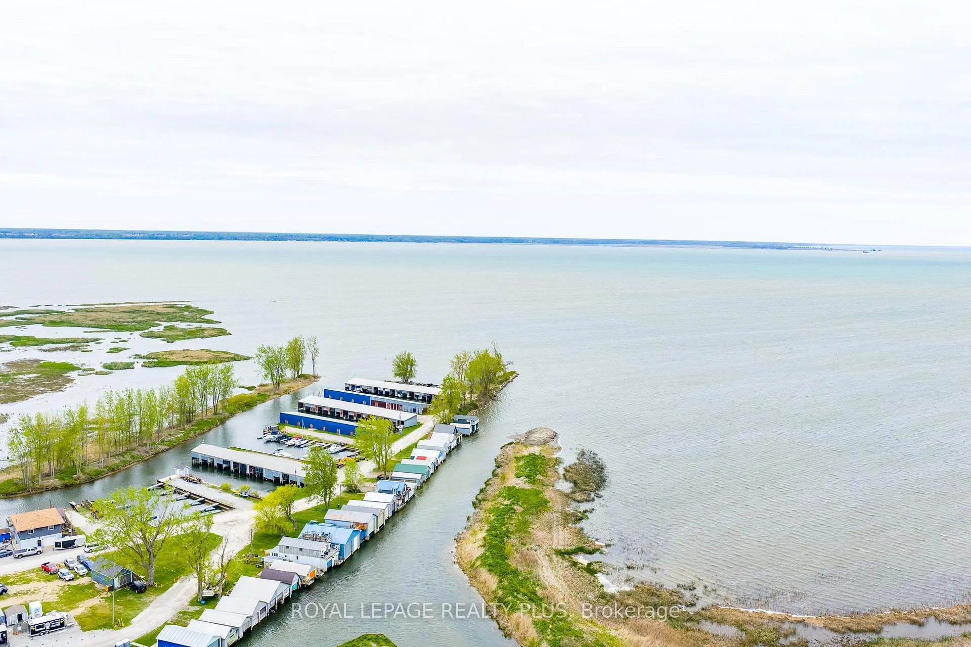 Photo 40 of 36 Dickinson Avenue, Norfolk, Long Point — HOMEH