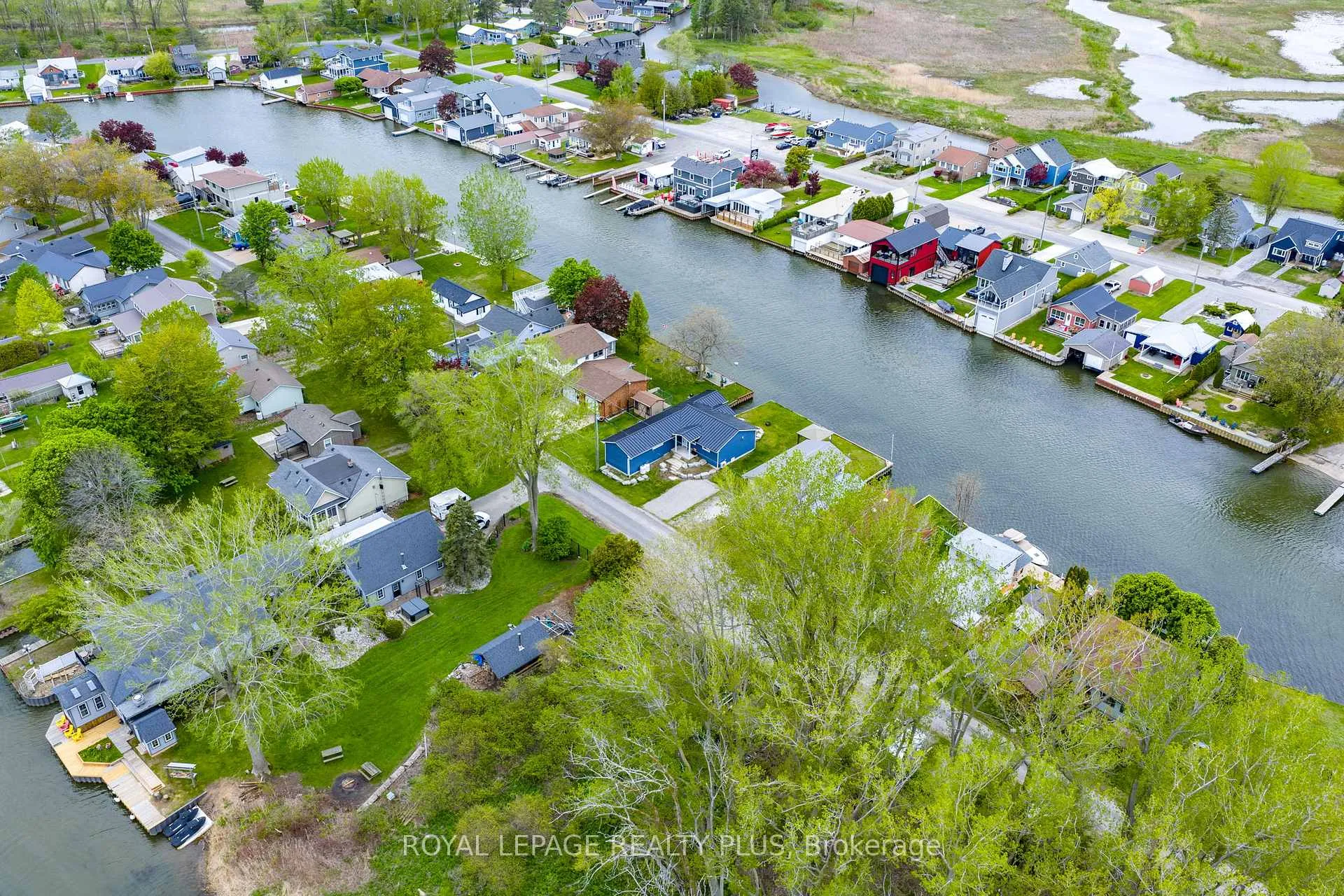 Photo 41 of 36 Dickinson Avenue, Norfolk, Long Point — HOMEH