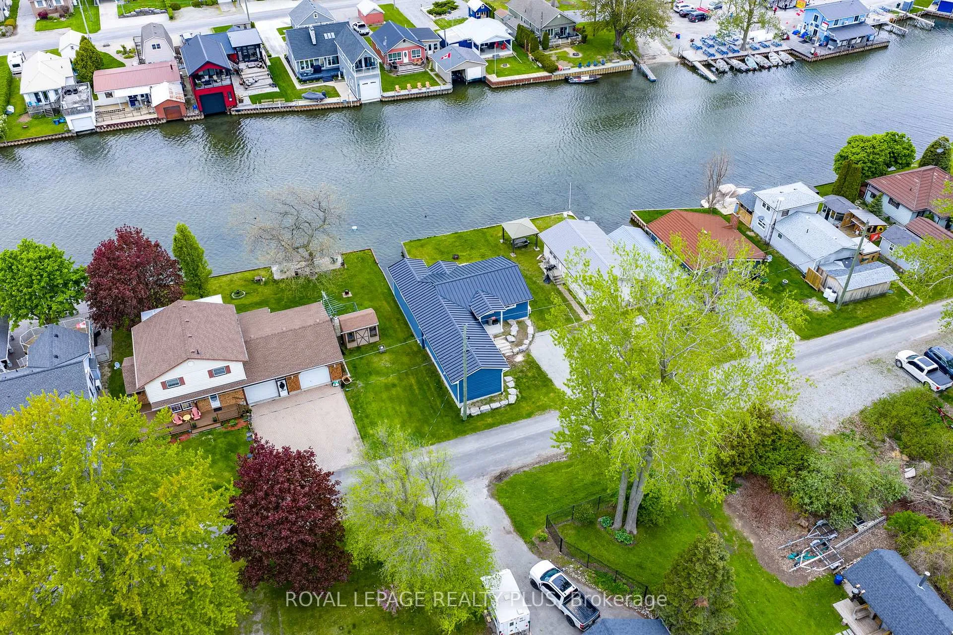 Photo 42 of 36 Dickinson Avenue, Norfolk, Long Point — HOMEH