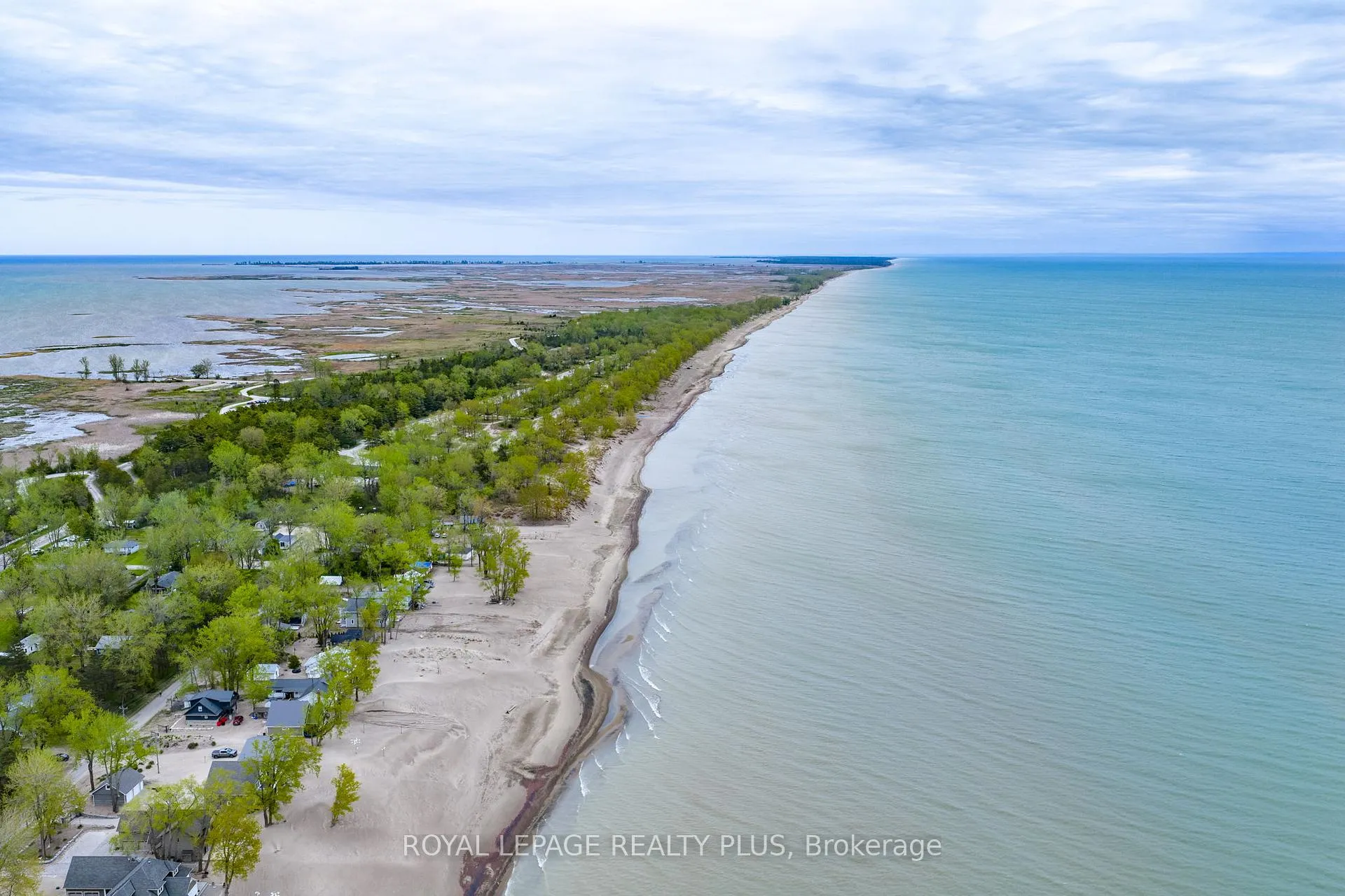 Photo 47 of 36 Dickinson Avenue, Norfolk, Long Point — HOMEH