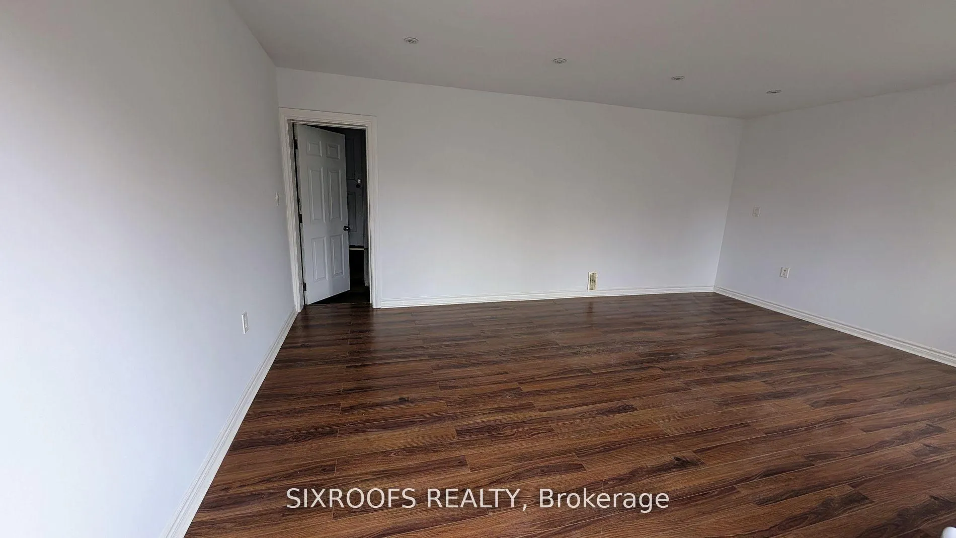 Photo 7 of 50 Guestville Avenue, Toronto, Rockcliffe-Smythe — HOMEH
