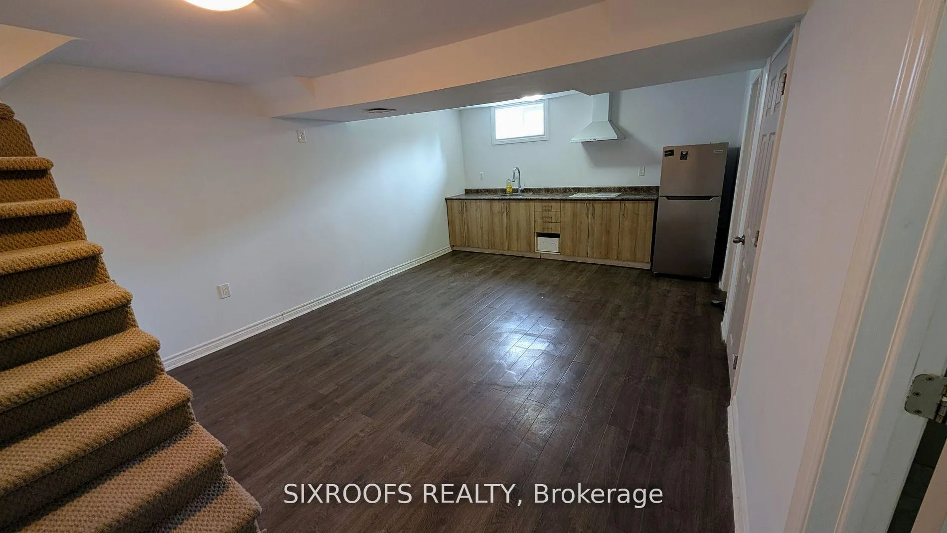 Photo 9 of 50 Guestville Avenue, Toronto, Rockcliffe-Smythe — HOMEH