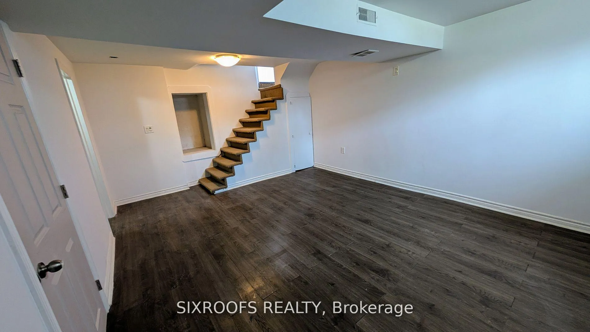 Photo 11 of 50 Guestville Avenue, Toronto, Rockcliffe-Smythe — HOMEH