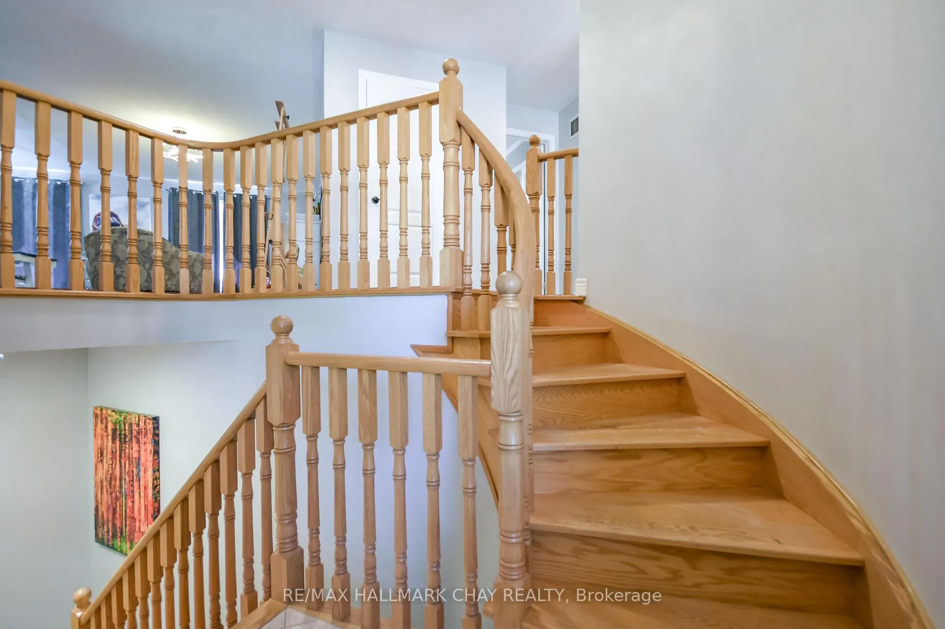 Photo 23 of 31 Princess Point Drive, Wasaga Beach — HOMEH