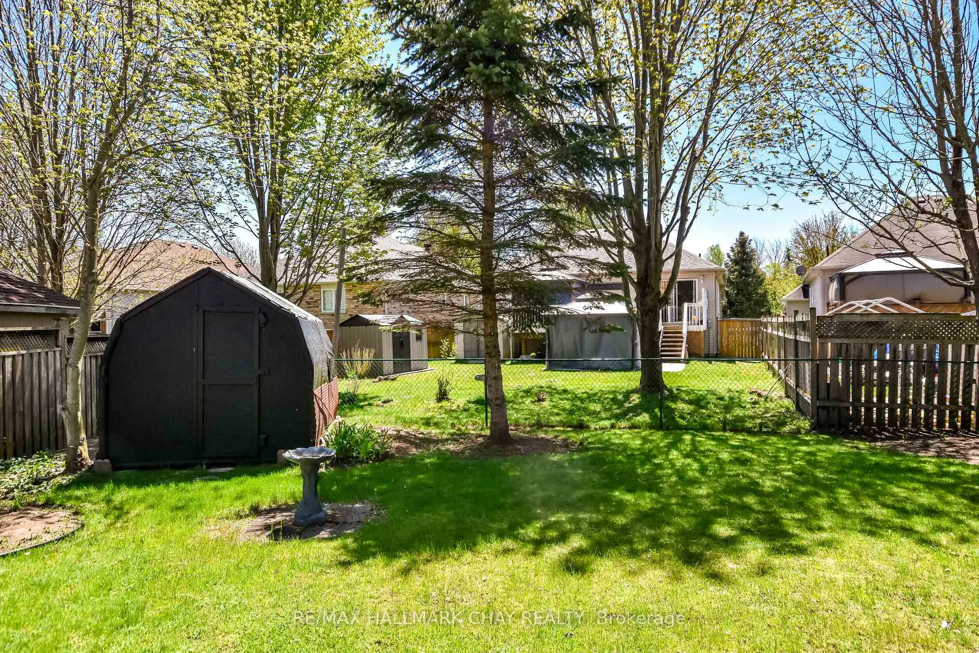 Photo 45 of 31 Princess Point Drive, Wasaga Beach — HOMEH