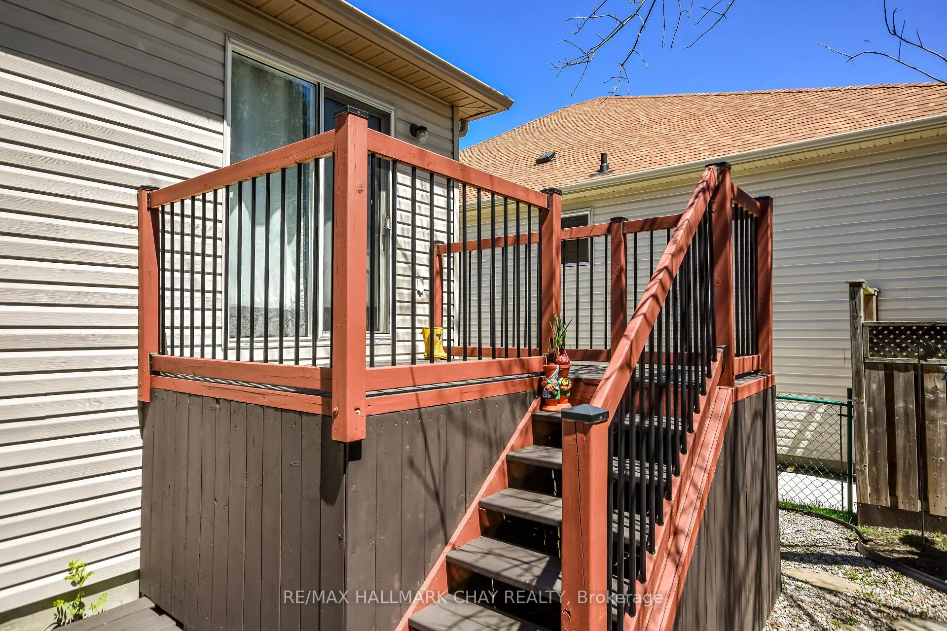Photo 46 of 31 Princess Point Drive, Wasaga Beach — HOMEH