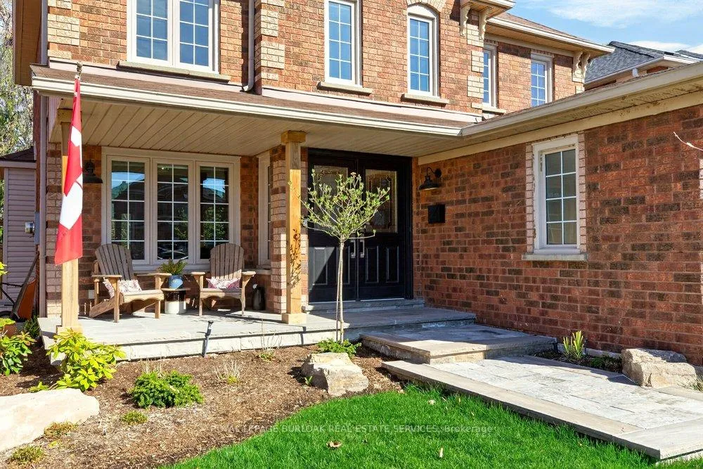 Photo 2 of 1078 Augustus Drive, Burlington, Brant — HOMEH