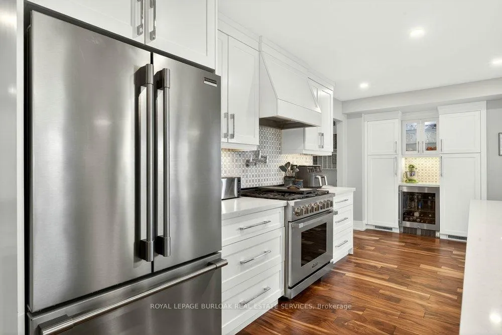 Photo 7 of 1078 Augustus Drive, Burlington, Brant — HOMEH