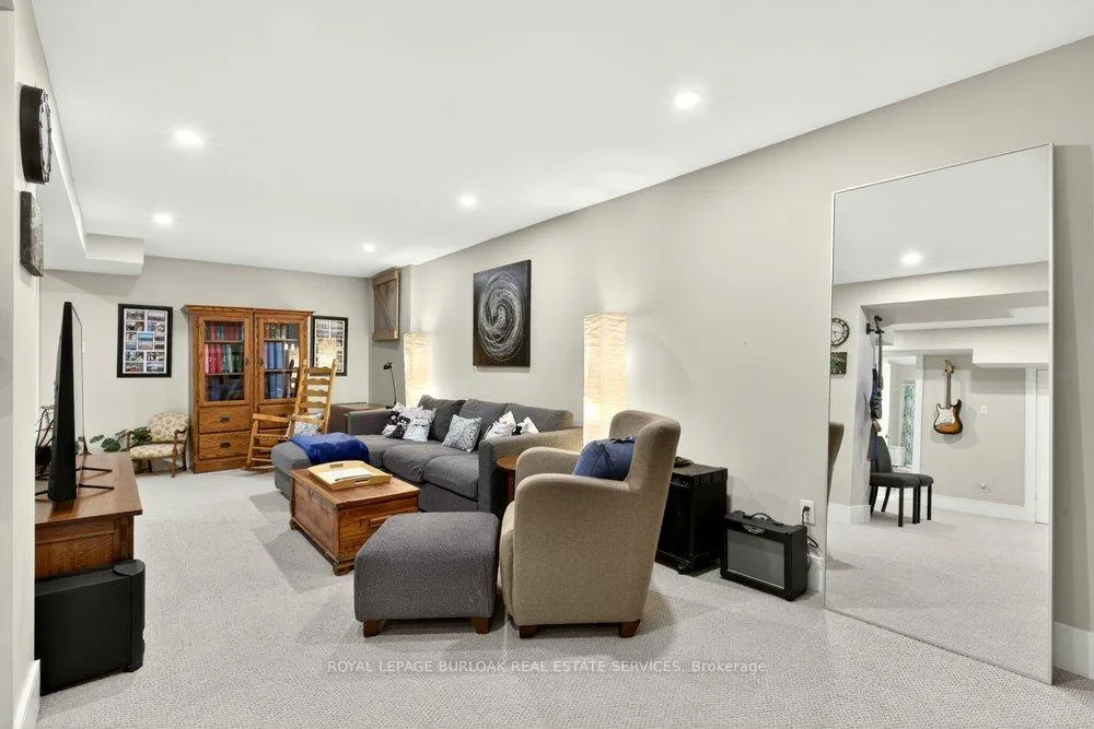 Photo 39 of 1078 Augustus Drive, Burlington, Brant — HOMEH