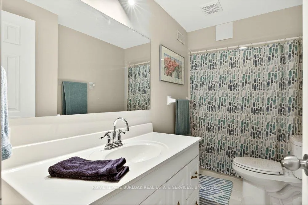 Photo 42 of 1078 Augustus Drive, Burlington, Brant — HOMEH