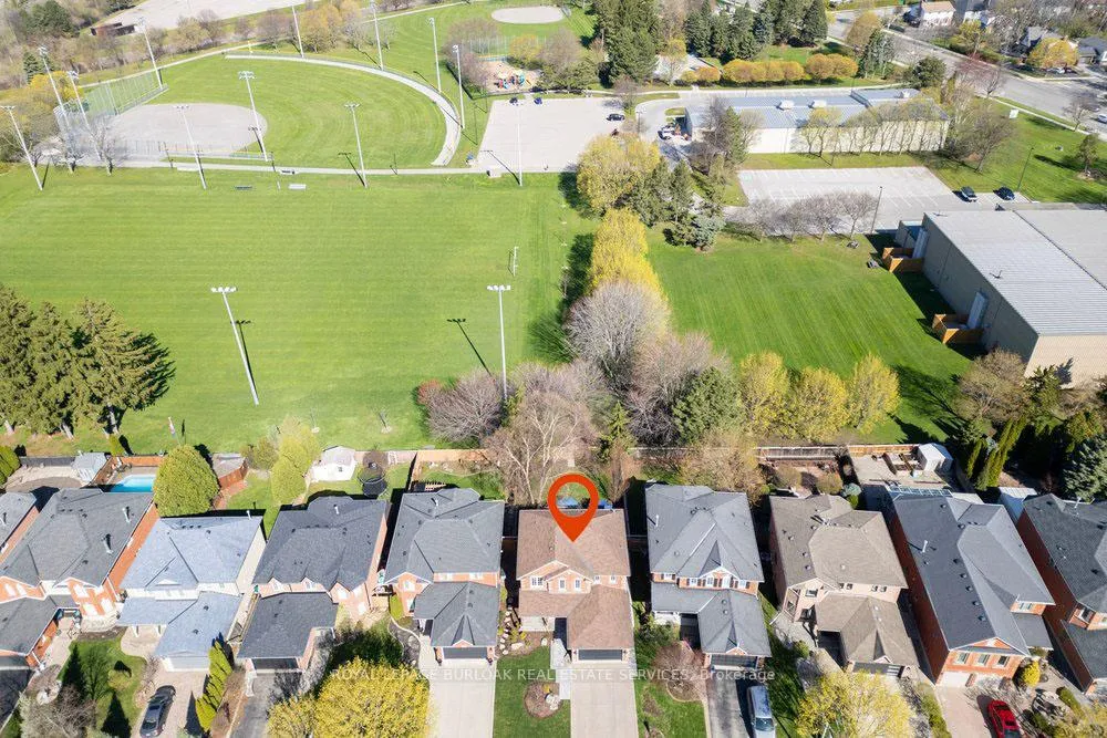 Photo 48 of 1078 Augustus Drive, Burlington, Brant — HOMEH