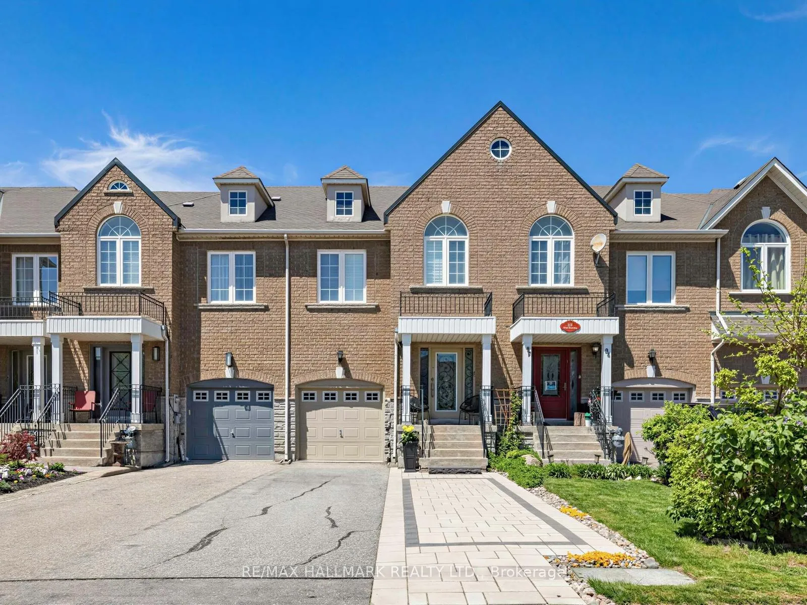 Photo 1 of 92 Maple Sugar Lane, Vaughan, Patterson — HOMEH