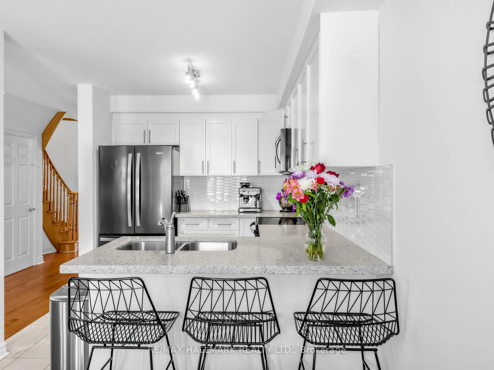 Photo 9 of 92 Maple Sugar Lane, Vaughan, Patterson — HOMEH